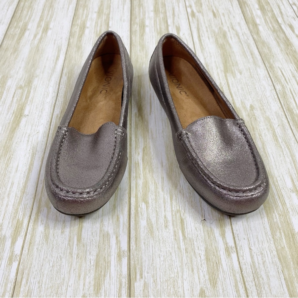Vionic Debbie Silver Metallic Pewter Driving Loafer Moccasins